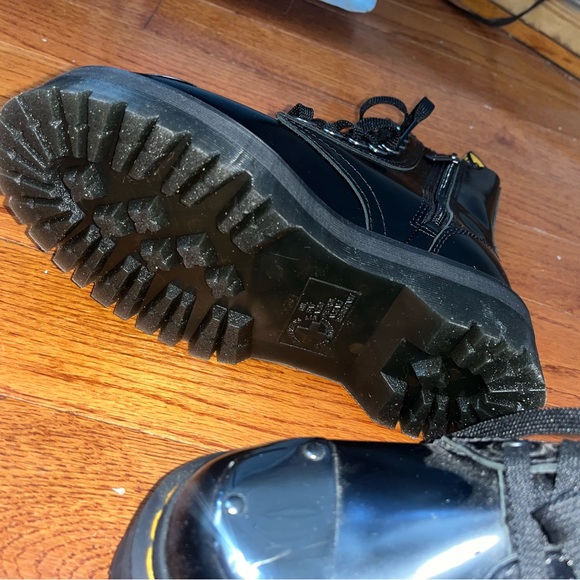 Dr. Martens Jadon Boot Toe Guard Leather Platforms - Picture 3 of 3